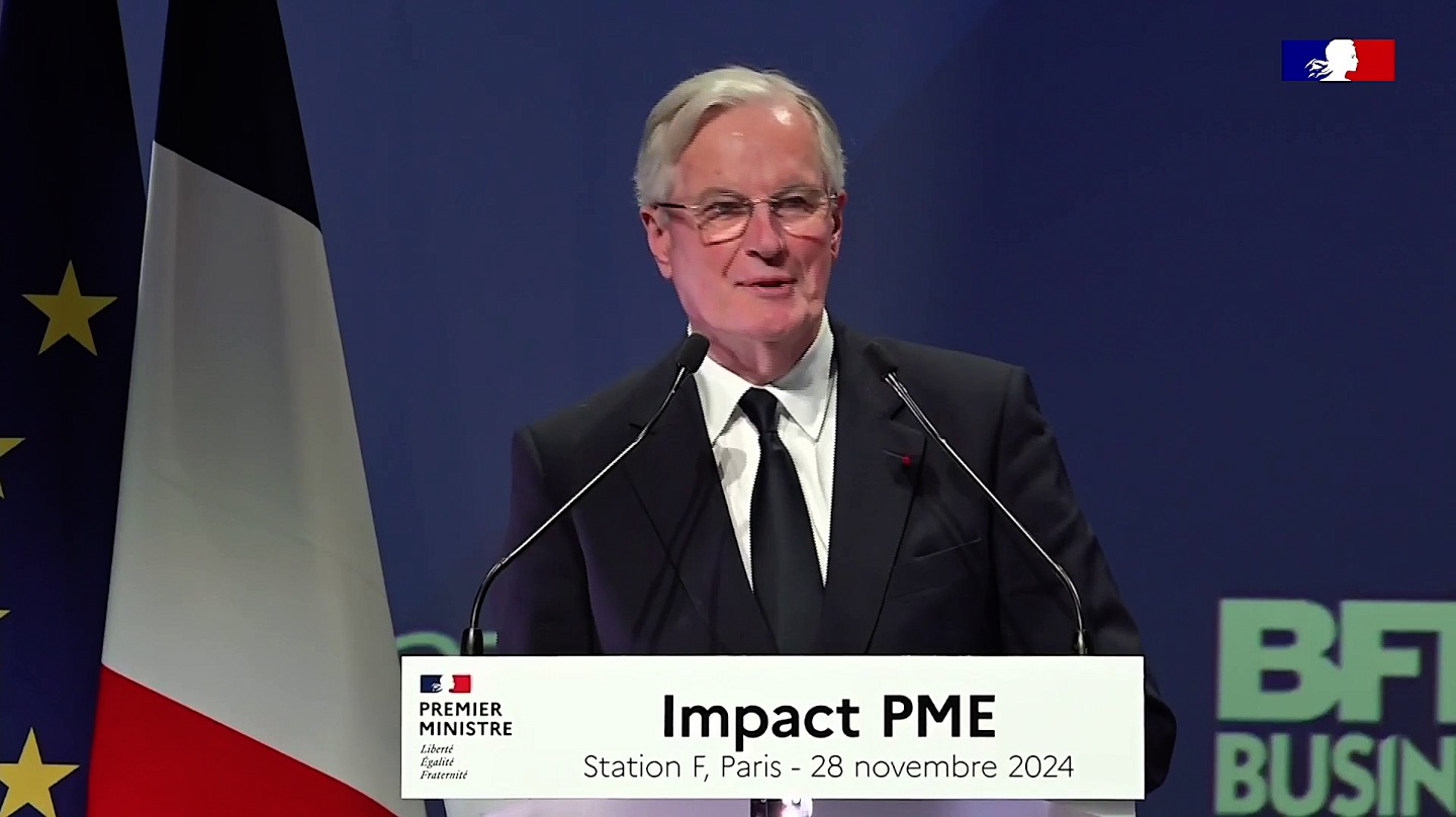 Michel Barnier pendant son discours à la Station F